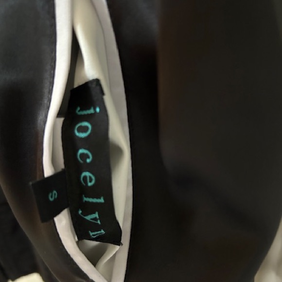 JOCELYN REVERSIBLE EMBROIDERED BOMBER JACKET - Picture 6 of 6